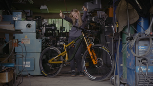 Athlete Bike Check: Lucy Van Eesteren's Custom Rocky Mountain Slayer
