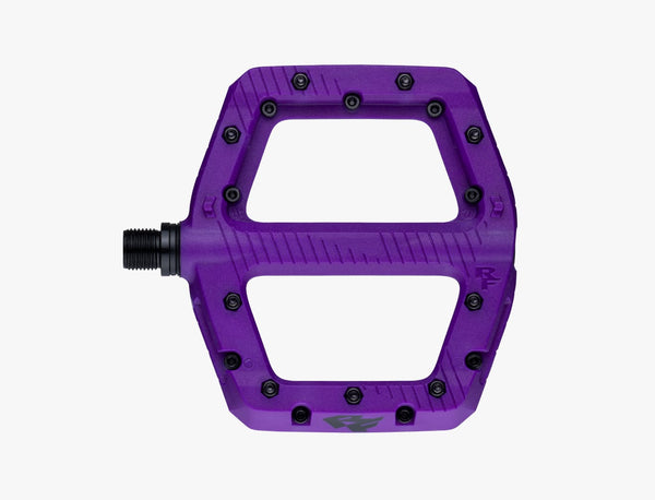 52 parts pedale RaceFace Chester Platform Pedals Purple Small