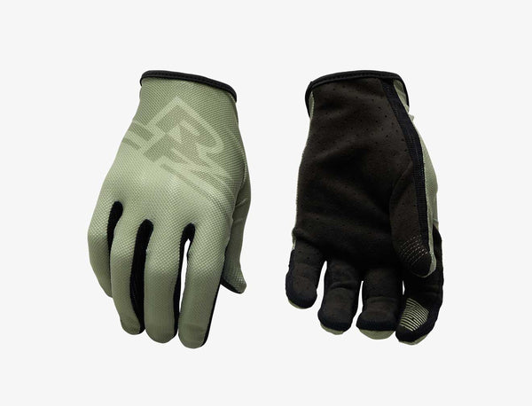 Indy Glove